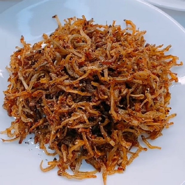 cá cơm rang