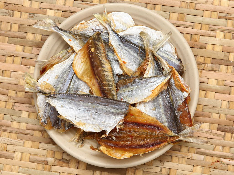 Thành phần dinh dưỡng trong cá chỉ vàng khô và ảnh hưởng đến cân nặng Phân tích chi tiết hàm lượng calo, protein, chất béo và các khoáng chất có trong cá chỉ vàng khô để đánh giá tác động của nó đến việc tăng cân.